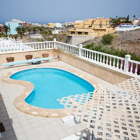 Arena Villa *