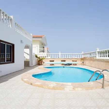 Villa Arena